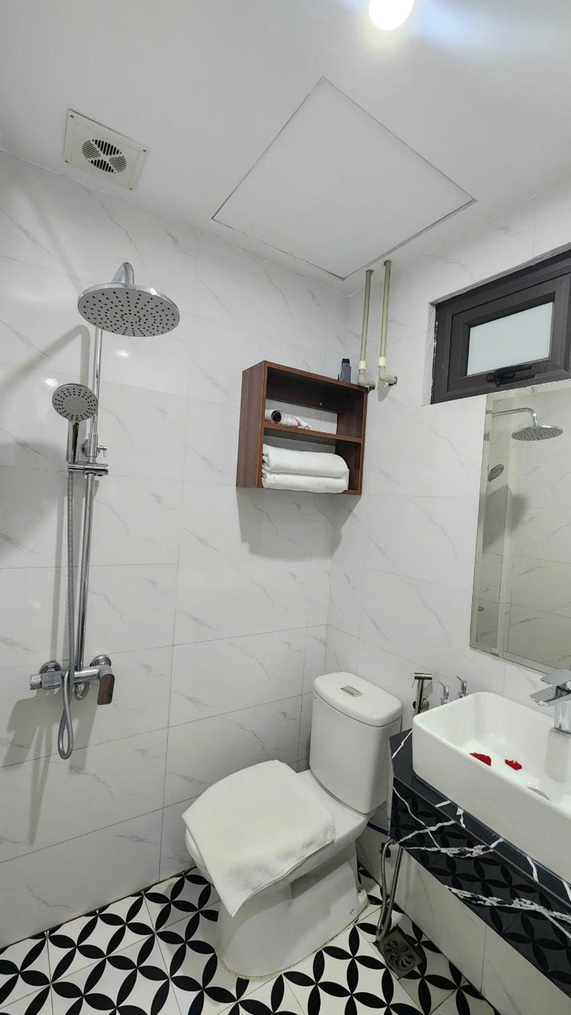 The Ambery Hanoi Boutique Hotel & Travel Ngoại thất bức ảnh